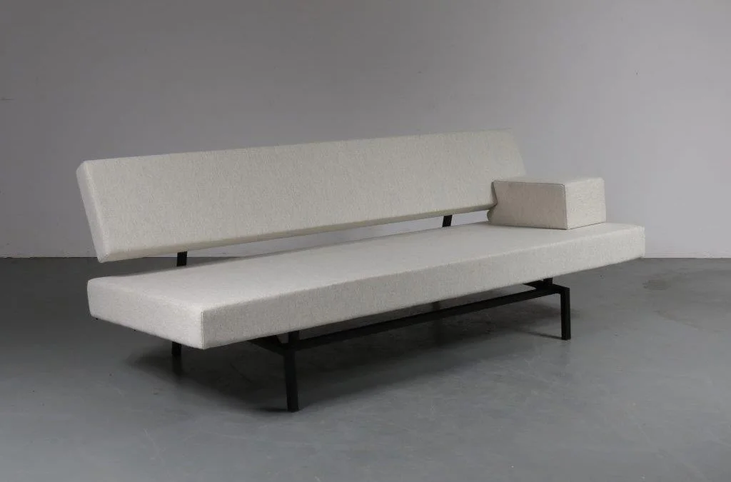 A brief history of sleeping sofas