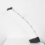 L4433 1980s Mechanicly adjustable desk lamp model "Lazy Light" Paolo Piva Luxo / Italy