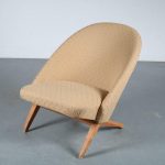 m25377 1950s Easy chair with interlocking base and yellow fabric upholstery Theo Ruth Artifort / Netherlands