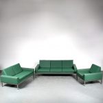 m25507 1960s Living room set of 2-seater and 3-seater sofa and lounge chair on chrome metal base and green fabric upholstery Gelderland / Netherlands