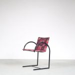 m25721 1980s Set of four dining chairs on chrome metal base with dark red leather upholster model Cirkel Karel Boonzaaijer en Pierre Mazairac Metaform, Netherlands