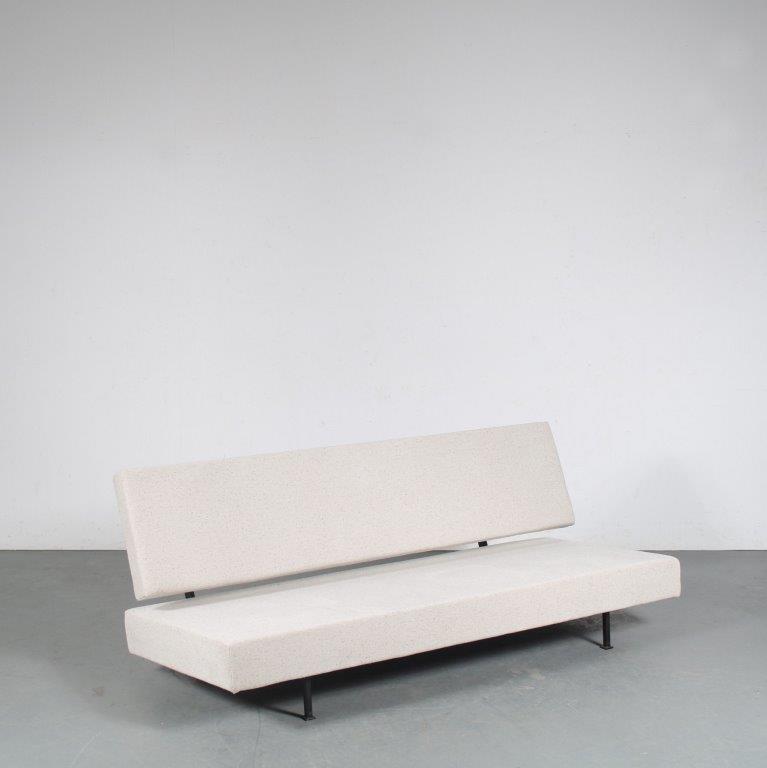 m24409 1950s 3 seater sofa / sleeping bench, that can be converted to a double bed Netherlands