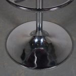 m26050 1980s Bar stool on chrome metal base with purple fabric upholstery Johanson, Sweden