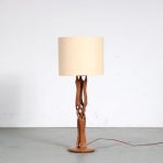 L4959 1950s Table lamp with woven wooden base and fabric hood Netherlands