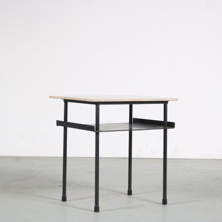 m26177 1950s Side table Wim Rietveld Auping, Netherlands