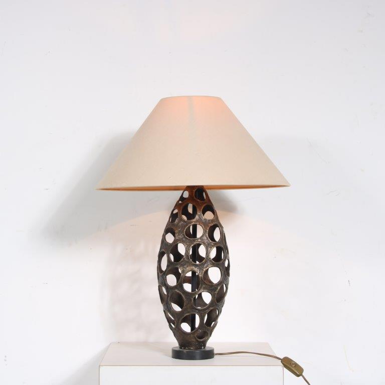 L4707 1970s Brass table lamp from Belgium