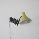 L4910 1950s Scissor wall lamp from the Netherlands