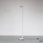 L4995 1980s White metal floor lamp Goffredo Reggiani Italy