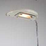 L5001 1970s Floor lamp on marble base with chrome and white metal, model Mezzaluna Bruno Gecchelin Skipper, Italy