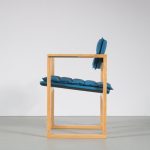 m26447 1960s Pine wooden cubic lounge chair with blue faux leather upholstery Ate van Apeldoorn Houtwerk Hattem, Netherlands