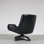 INC132 1970s Black leather space age swivel chair with leather base, Germany