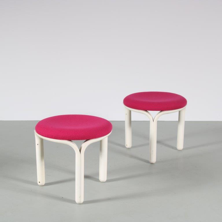 m26368-9 1970s Three legged stool with white wooden base and new upholstery, model 320 Geoffrey Harcourt Artifort, Netherlands