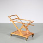 m26538 1950s Walnut wooden trolley with glass top Cesare Lacca Cassina, Italy