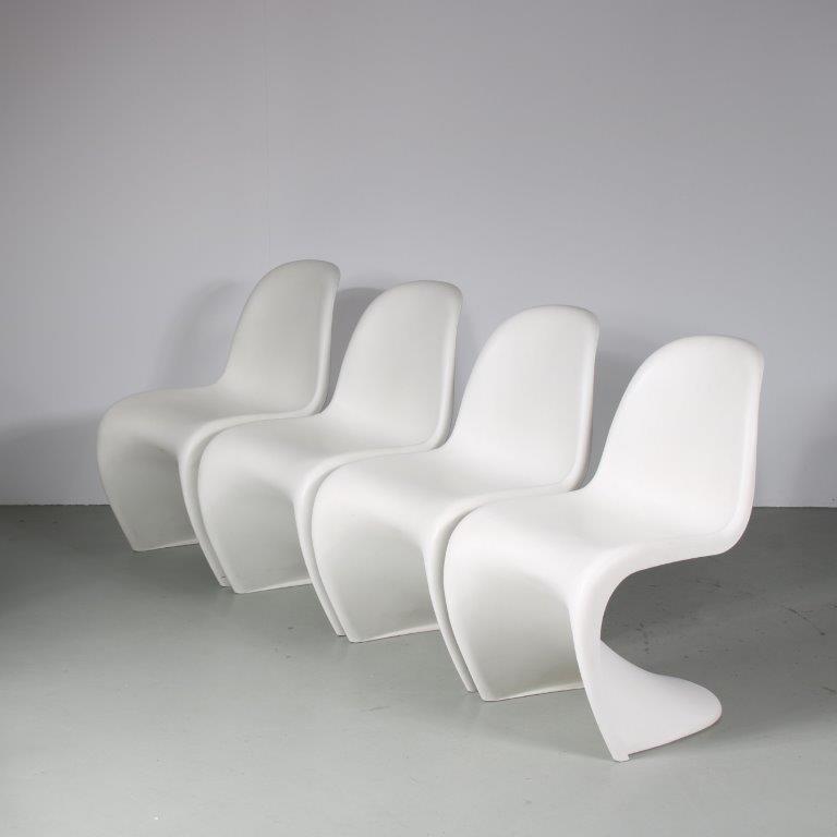 m26659 1990s Set of 4 white plastic Panton chairs Verner Panton Vitra, Germany