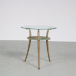 m26744 1980s Small brass with copper 3-legged side table with glass top / Italy