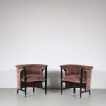 m26980 1980s Unique pair easy chairs on black wooden frames with colourful fabric upholstery / Selva, Italy