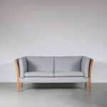 m26961 1970s Wegner style 2-seater sofa in oak with grey fabric upholstery Denmark