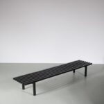 m26989 1970s Black wooden slatted bench Gijs Bakker en Wim Wilson Castelijn, Netherlands