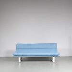m26096 1970s 3-Seater sofa on metal base with new upholstery Kho Liang Ie Artifort, Netherlands