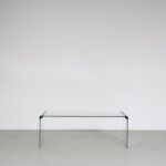 m26983 1970s Rectangular glass coffee table with black metal edges Pierangelo Gallotti Gallotti & Radice, Italy
