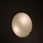 L5187 1970s White perspex ceiling lamp with aluminium details model 2830i Elio Martinelli Martinelli, Italy