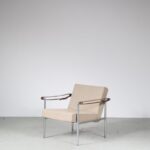 m27310 1960s Easy chair on chrome metal base with new upholstery and leather arm slings Martin Visser Spectrum, Netherlands