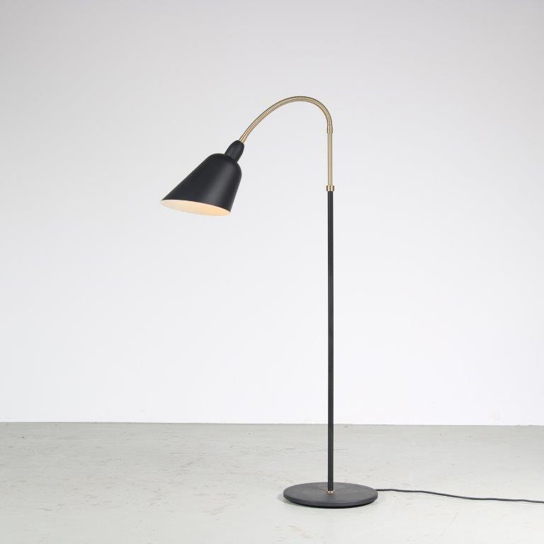 2311 3 (317) L5268 2020s edition of 1950s Floor lamp "AJ7" in black metal with brass details / Arne Jacobsen / &Tradition, Denmark