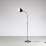 2311 3 (317) L5268 2020s edition of 1950s Floor lamp "AJ7" in black metal with brass details / Arne Jacobsen / &Tradition, Denmark