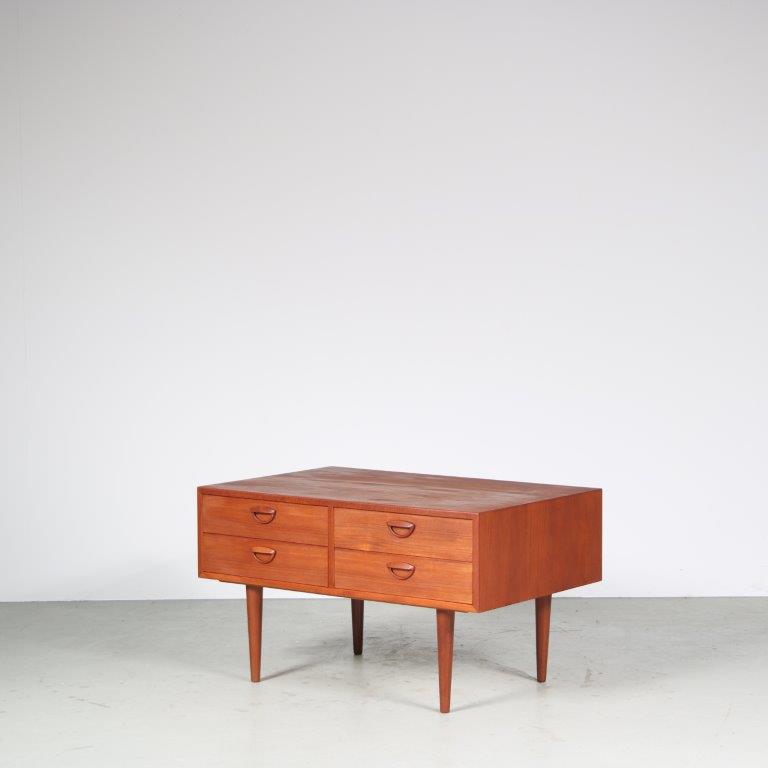 m27510 1960s Teak drawer cabinet Kai Kristiansen Feldballes Moblefabrik, Denmark