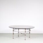 m27554 1980s Round coffee table on metal with brass base and smoked glass top, Germany