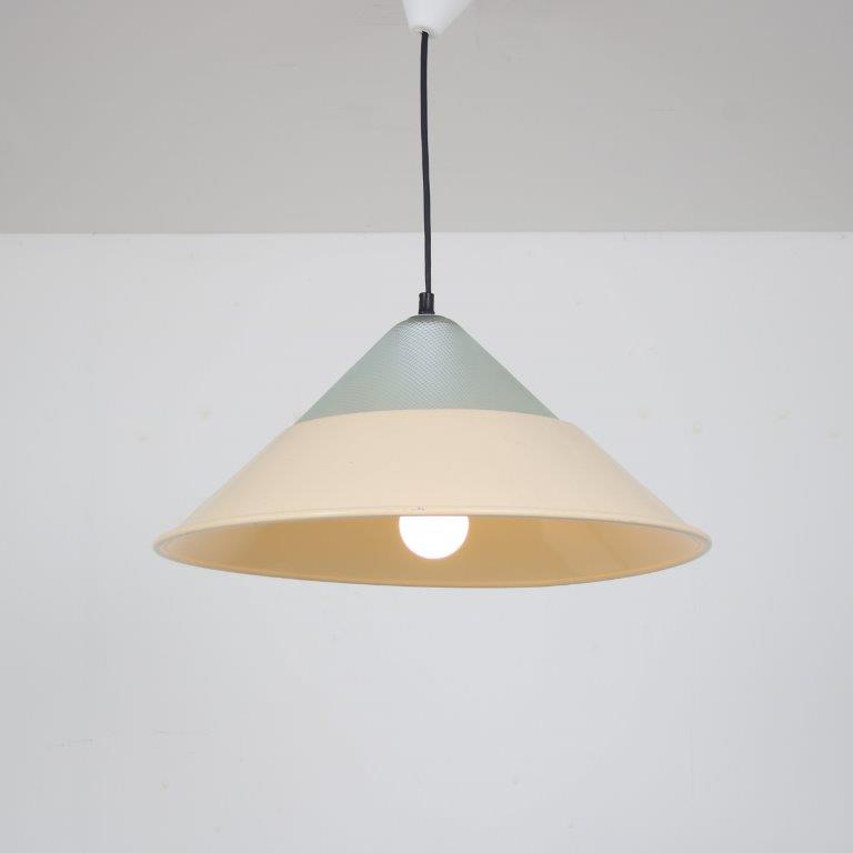 L5141 1970s Hanging lamp with thick glass and metal hood Stilnovo, Italy