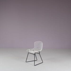 1950s Rare Harry Bertoia children chair for Knoll International, USA