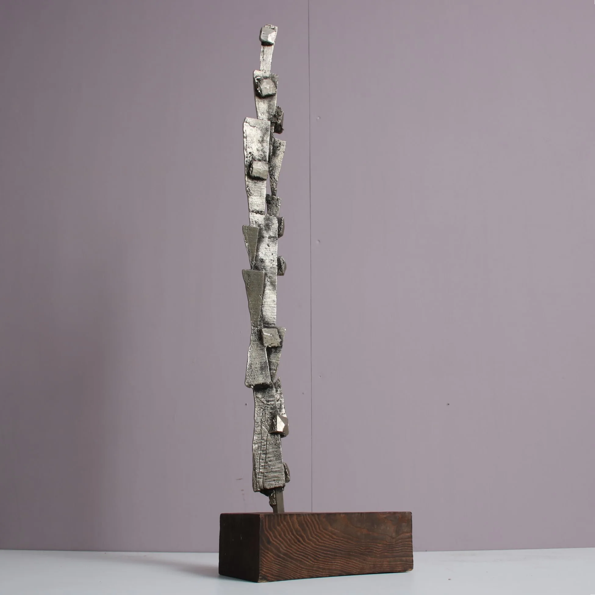 m27446 1970s Bronze sculpture on wooden base Otto Hamer Netherlands