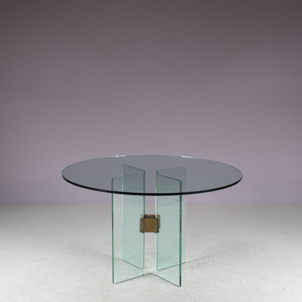 m27657 1970s Round glass dining table with brass details / Peter Ghyczy / Ghyczy, Netherlands