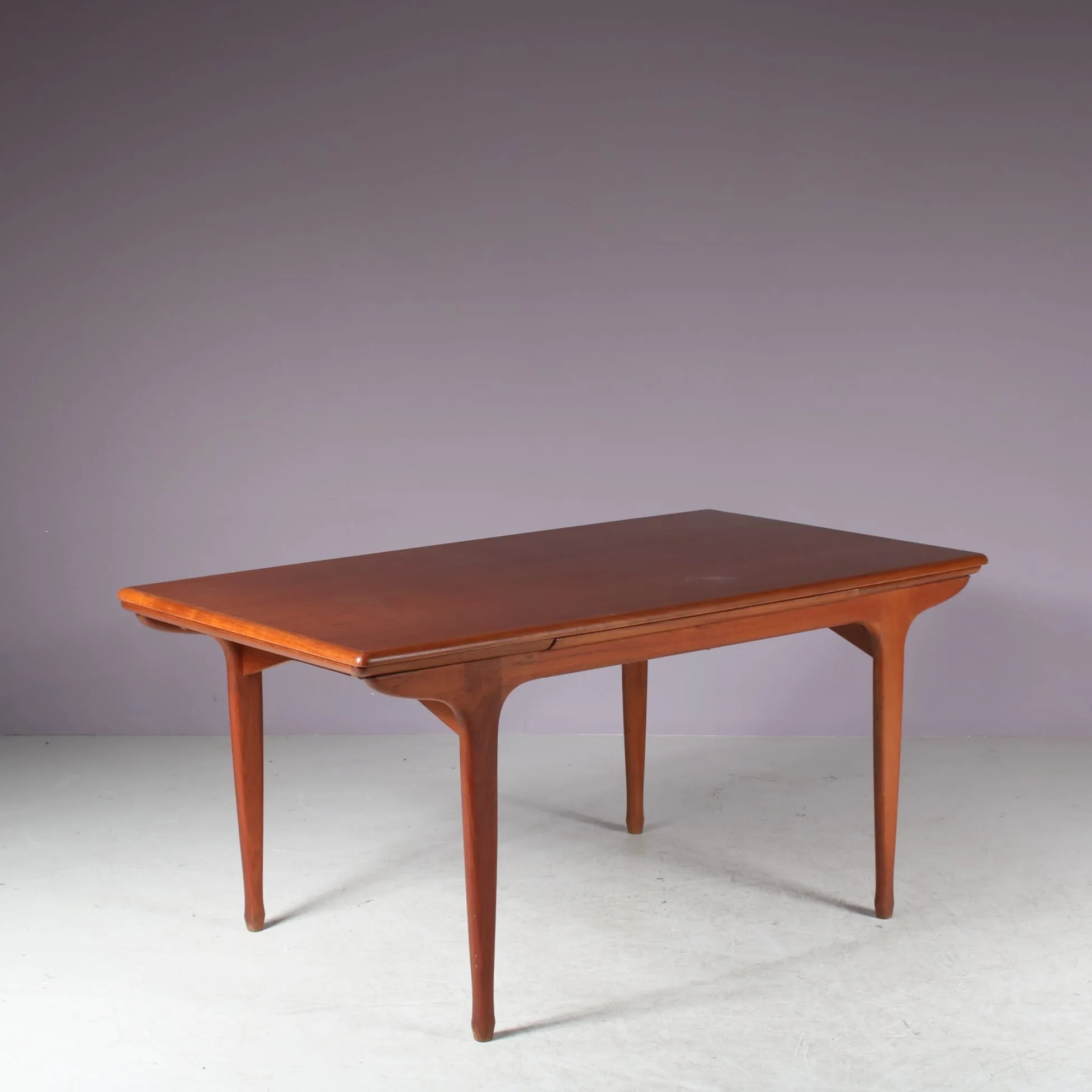 INC193 1960s Teak extendible dining table by TV Meubles Paris, France