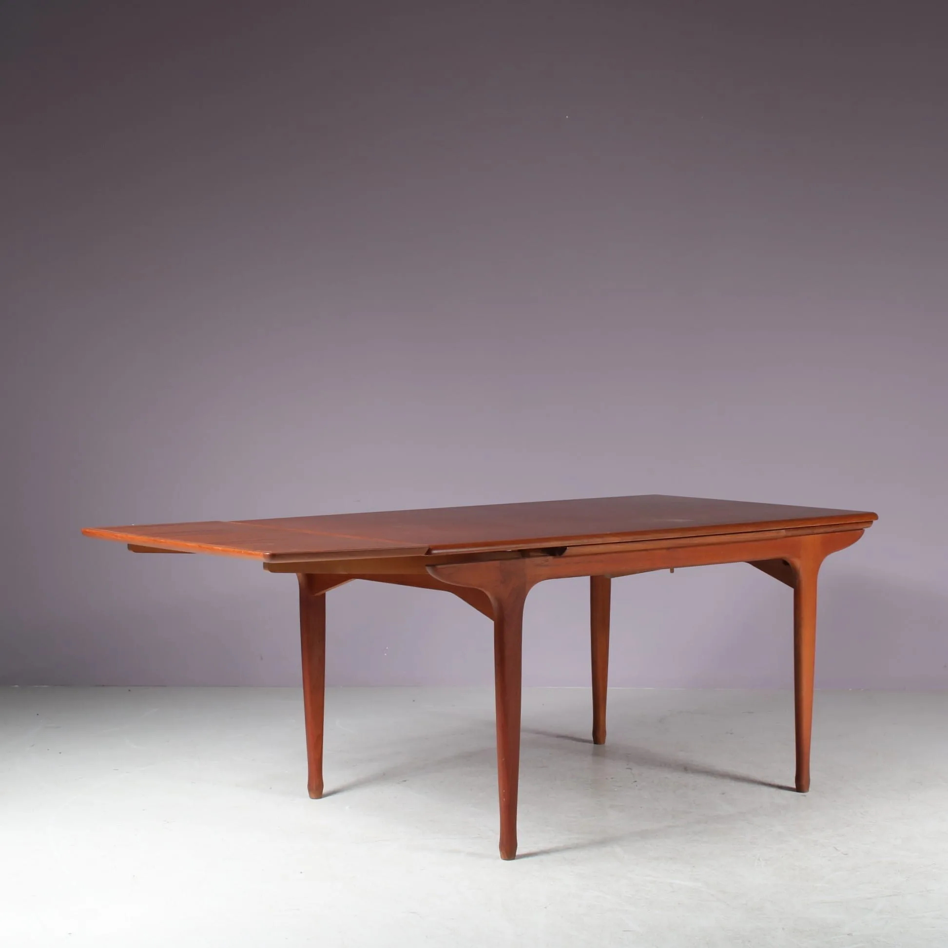 INC193 1960s Teak extendible dining table by TV Meubles Paris, France