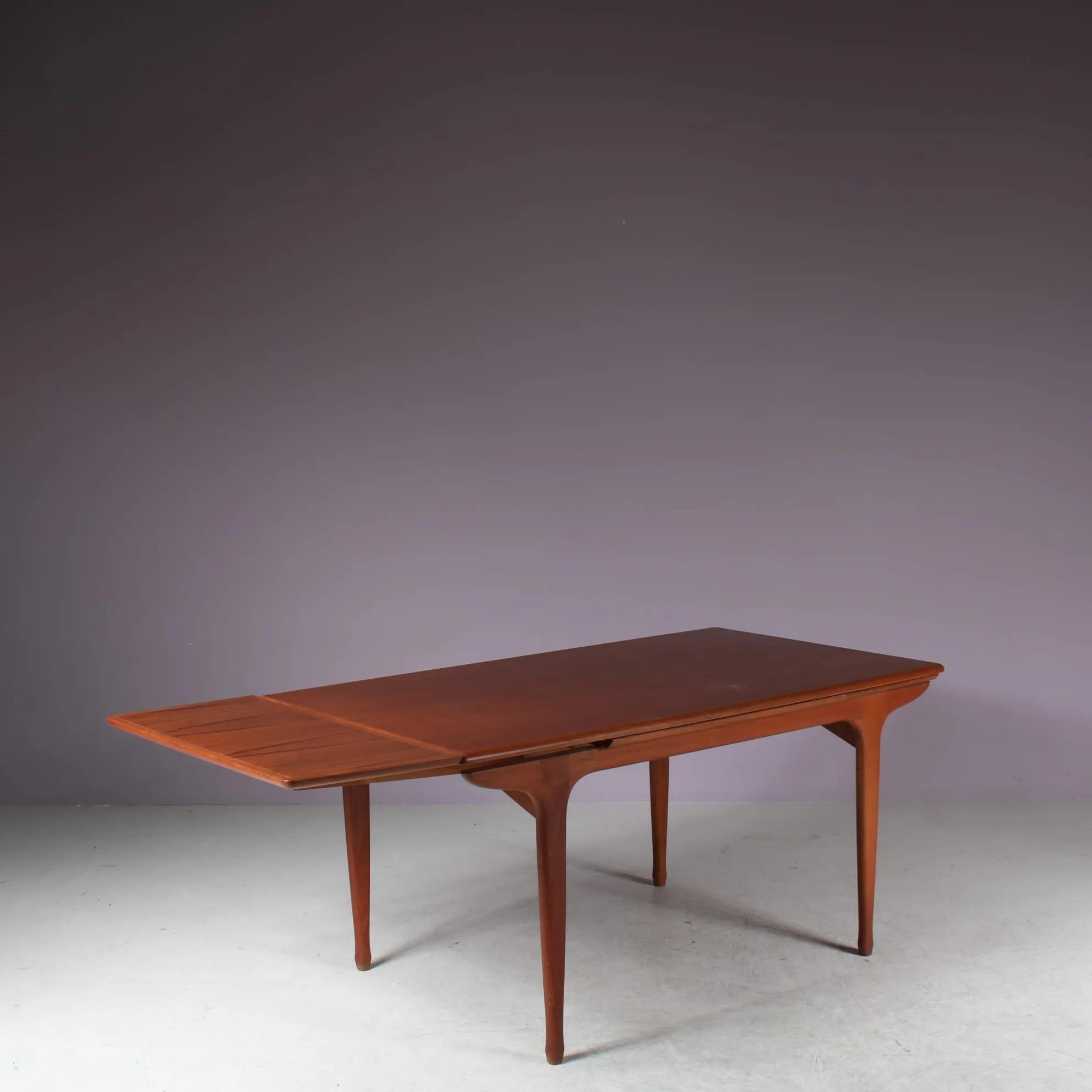 INC193 1960s Teak extendible dining table by TV Meubles Paris, France