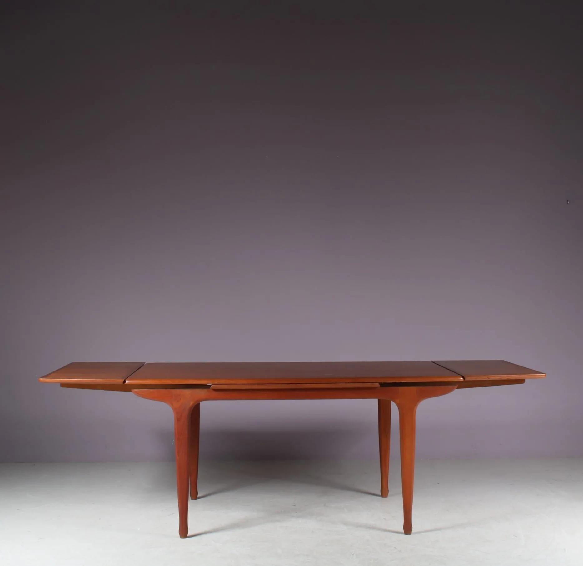 INC193 1960s Teak extendible dining table by TV Meubles Paris, France