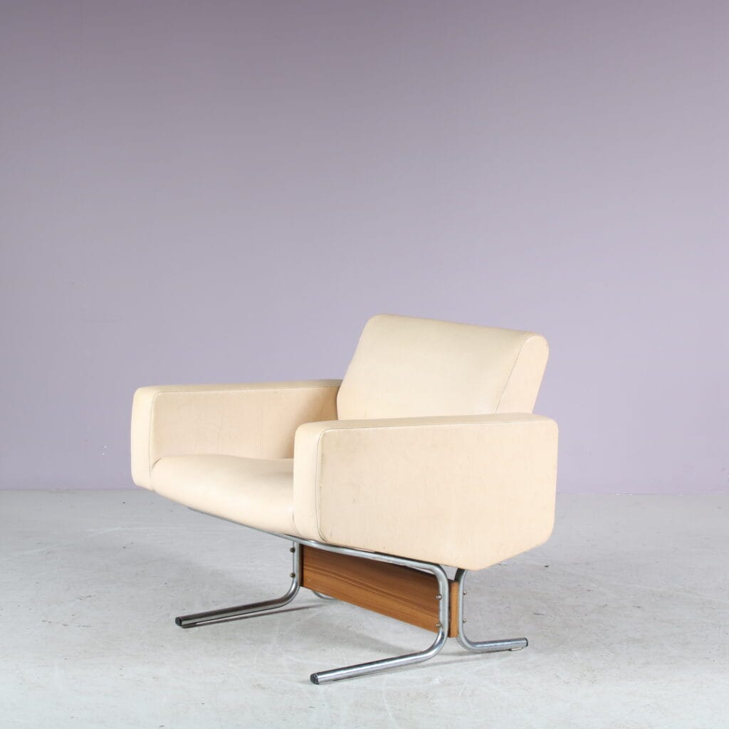 m21204 1960s Caracas Chair by Pierre Guariche for Meurop, Belgium