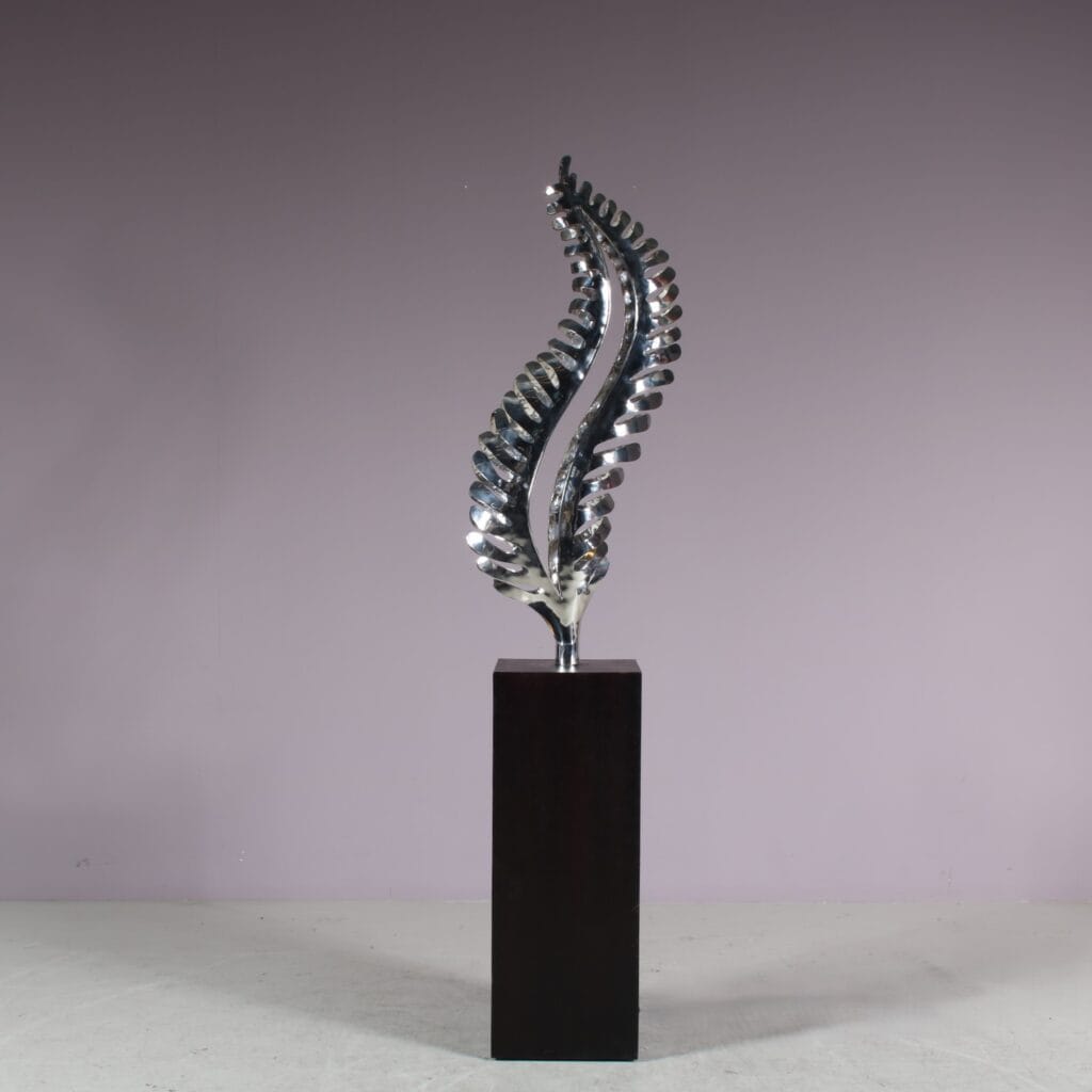 L3879 1980s Chrome Metal Sculpture with Light, Netherlands