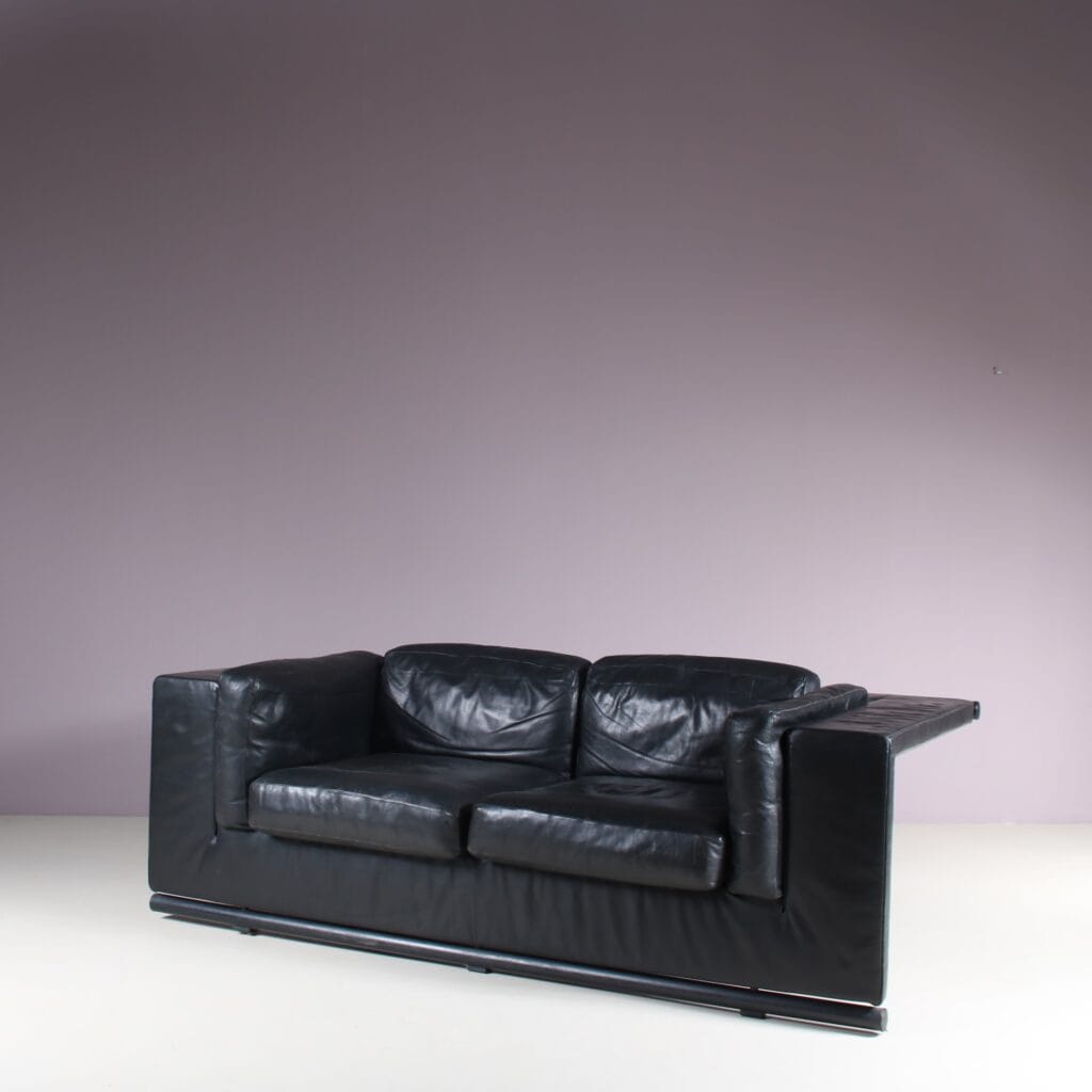 m28051 1980s Black leather 2-seater sofa Paolo Piva De Sede, Switzerland