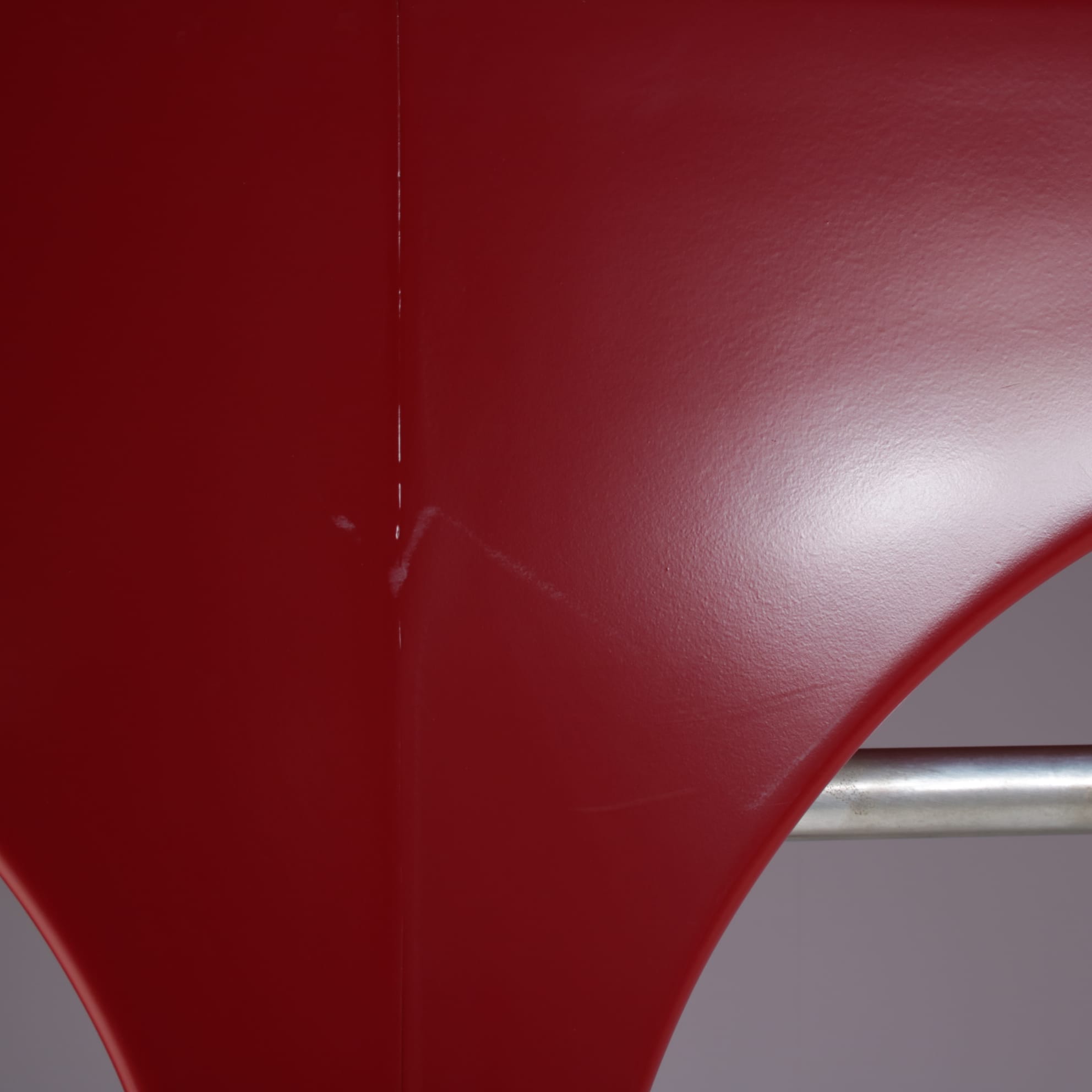 m28083 1970s Coat rack in red fiberglass with metal / Valerique Douebrovinskes / Intexal-Rodier, France