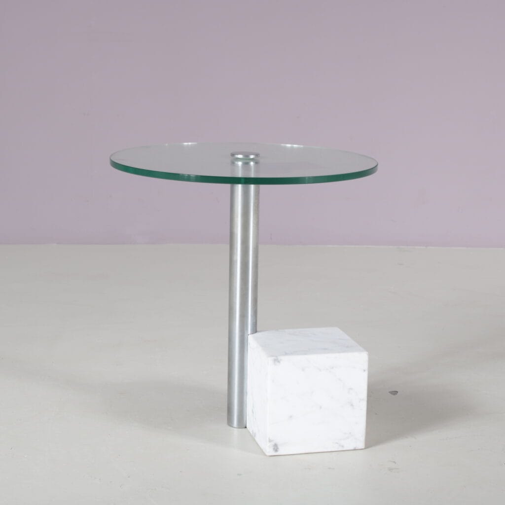 m28015 1980s Side table on marble base with chrome arm and glass top / Hank Kwint / Metaform, Netherlands