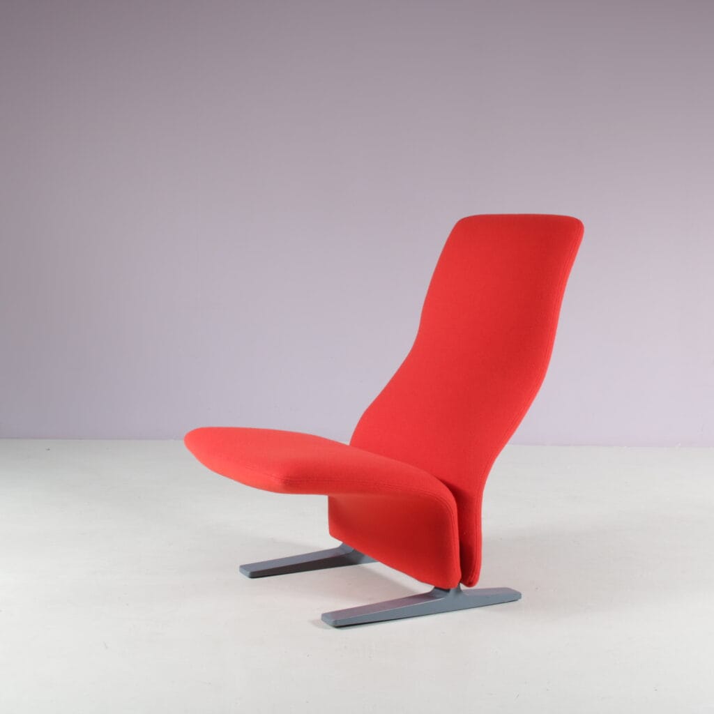 m27987 1970s Highback "Concorde" chair on aluminium base with new upholstery / Pierre Paulin / Artifort, Netherlands