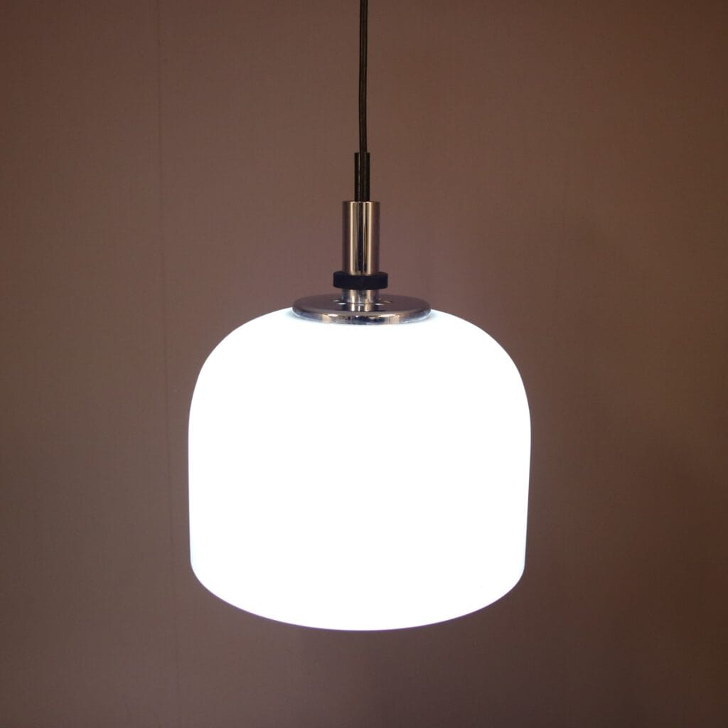 L5376 1970s White perspex hanging lamp with chrome details Raak, Netherlands