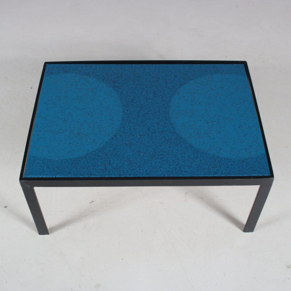 2511 2 (35) m28109 1960s Small rectangular coffee table, black metal with blue enameled top Netherlands m28109 1960s Small rectangular coffee table, black metal with blue enameled top Netherlands