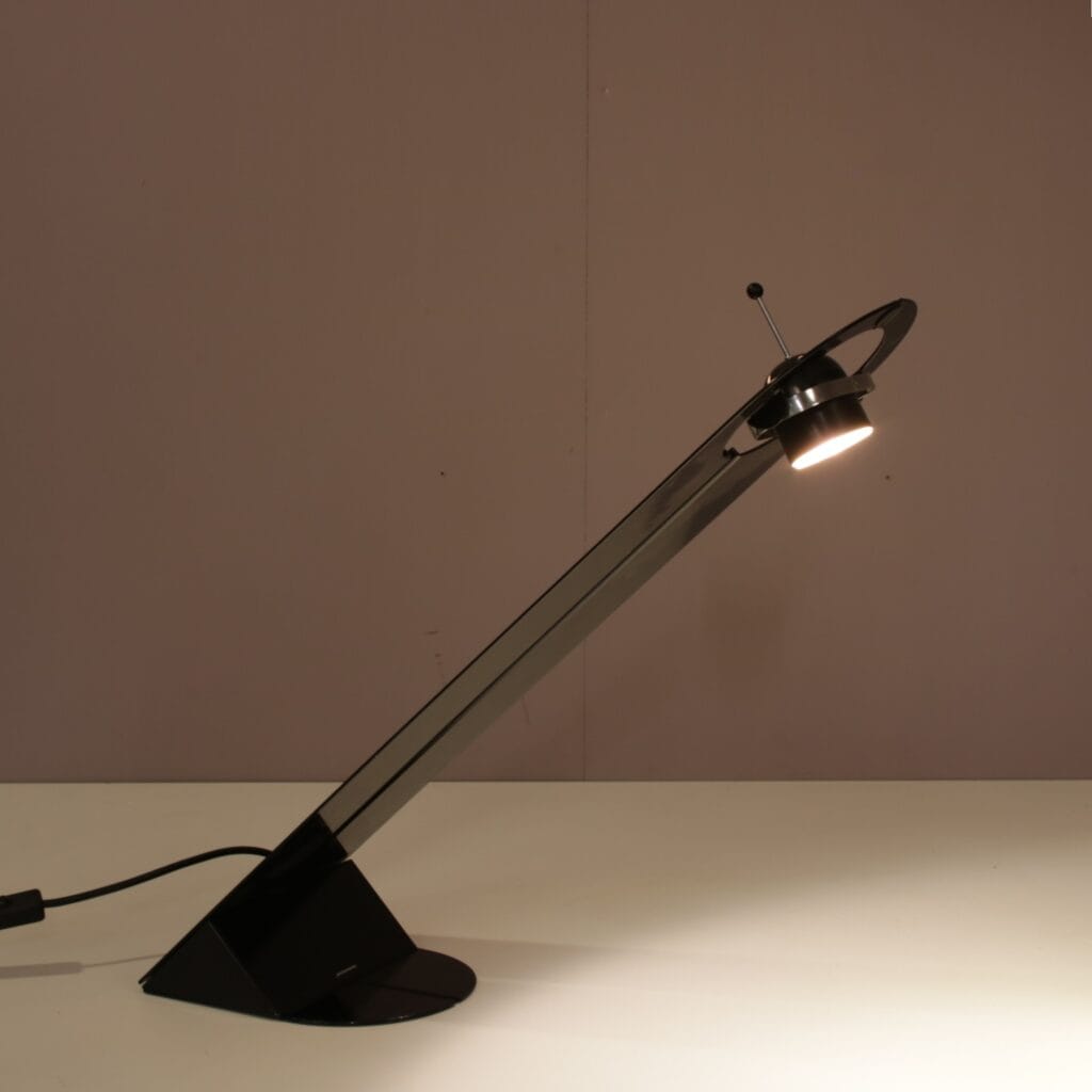 2511 3 (49) L5493 1980s Black metal desk lamp model Plano Dijkstra, Netherlands L5493 1980s Black metal desk lamp model Plano Dijkstra, Netherlands