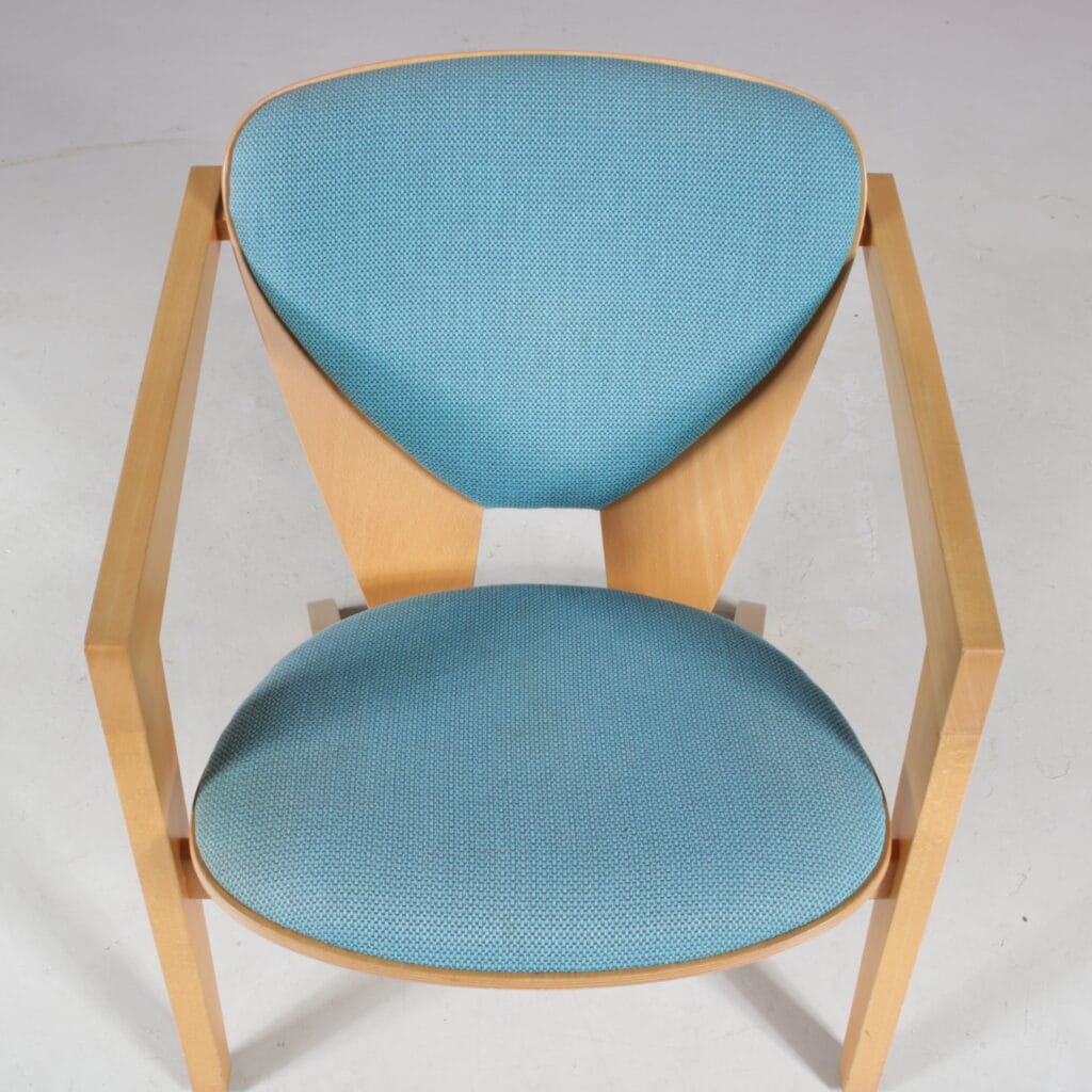 m28147 1970s GE 460 Chair by Hans J. Wegner for Getama, Denmark