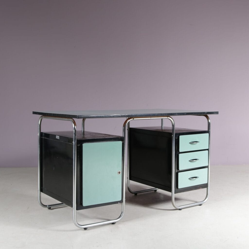m28199 1950s Bauhaus style metal desk with green laminated doors / Torck, Belgium