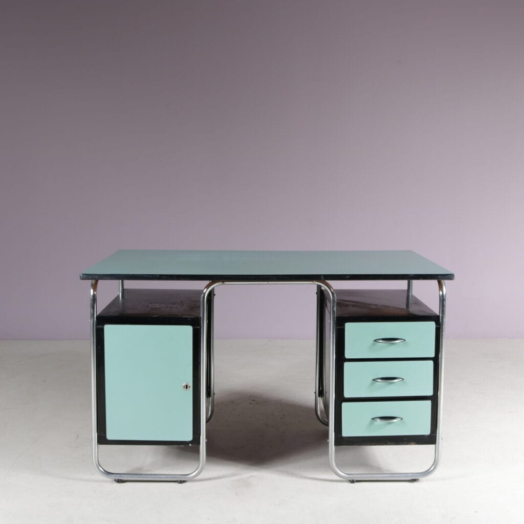 m28199 1950s Bauhaus style metal desk with green laminated doors / Torck, Belgium